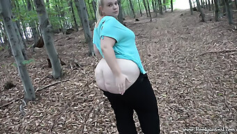 Czech Teen With A Big Ass And Big Tits Has Sex With Her Boyfriend In The Woods