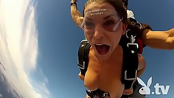 Spannend Skydiving-Avontuur Exclusief Gefilmd Voor Leden