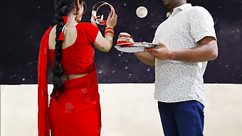 Malam Pertama Karva Chauth Pengantin Desi Berakhir Dengan Sesi Seks Liar Di Luar Ruangan