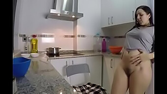 Jesús Sánchez And Pamela Sánchez'S Cooking Show Turns Into A Steamy Amateur Porn Video