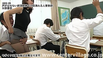 Japanese Teacher'S Orgasmic Classroom Lessons Lead To Intense Oral Sex And Facial