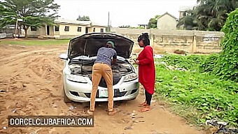 Curvy Black Woman Compensates Auto Technician With Skilled Oral And Intercourse